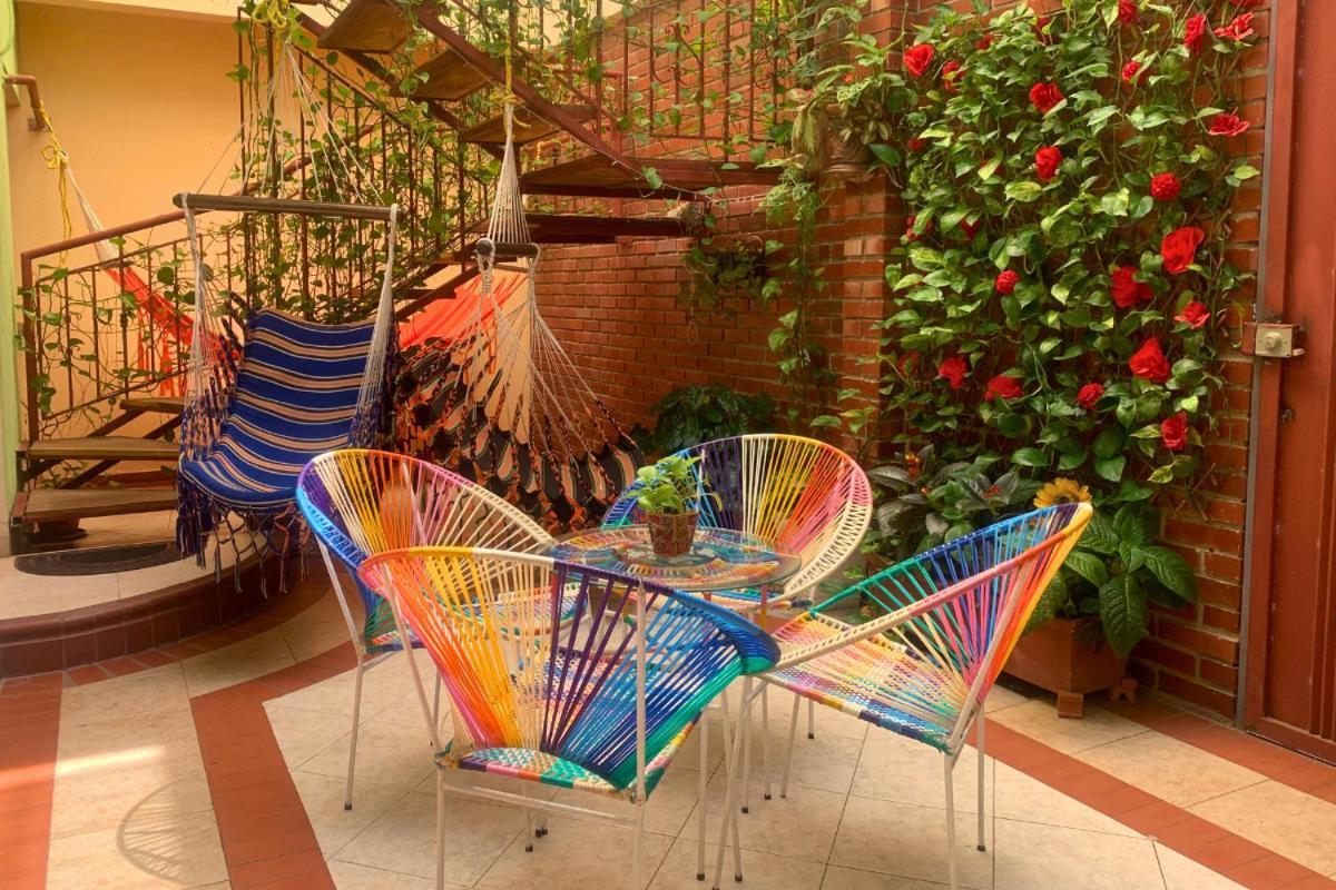 Habitación Privada Y Amplia Cerca Zonas Turísticas Pensión Cartagena